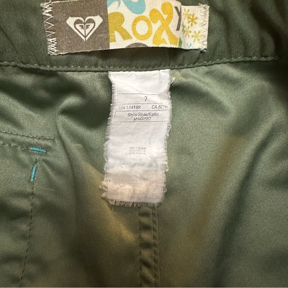 Y2K Roxy Green Rainbow Stitch Board Shorts Junior’s Size 7 - Picture 7 of 8